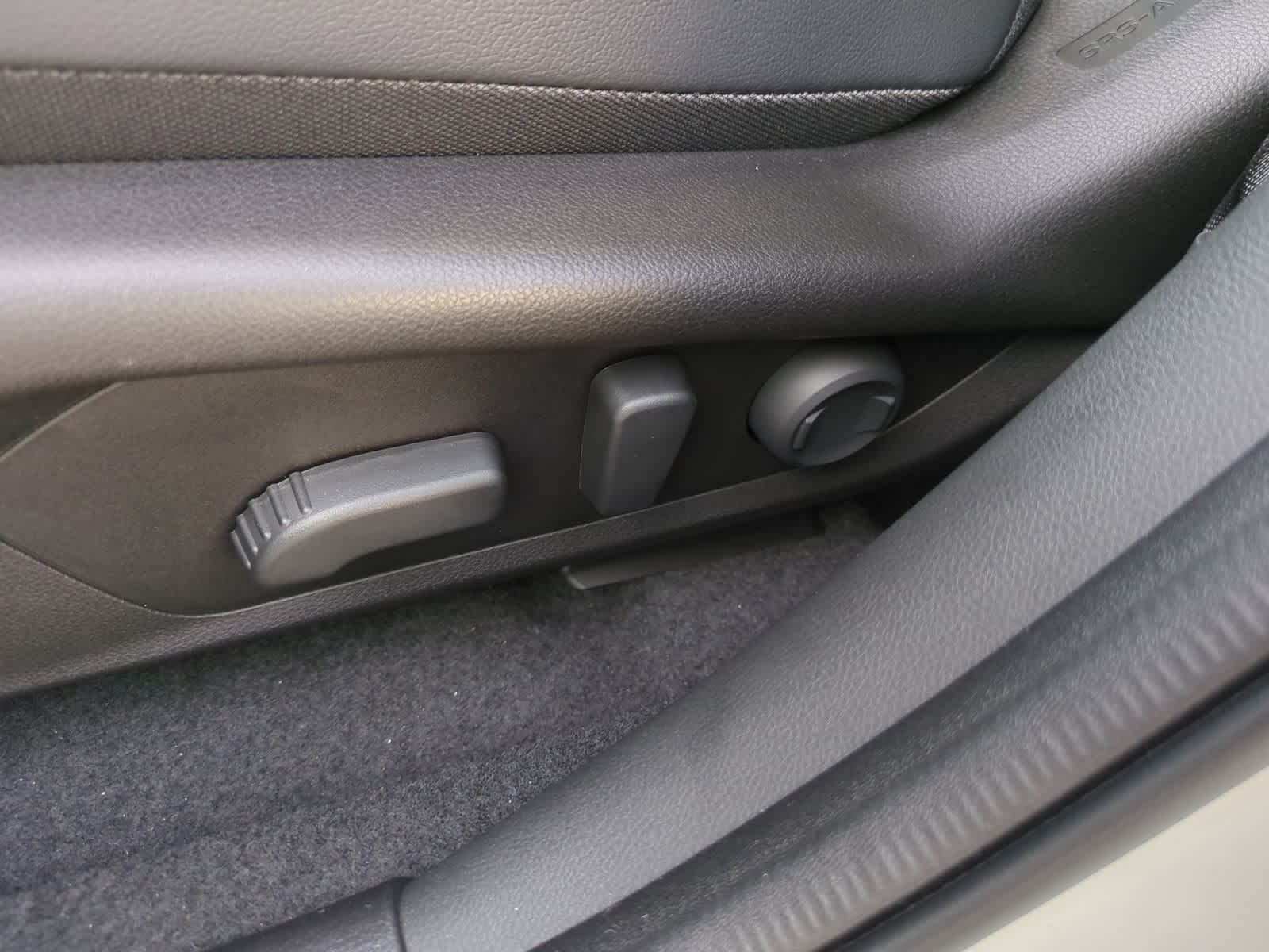 Thumbnail: 2026 Subaru Crosstrek - 18