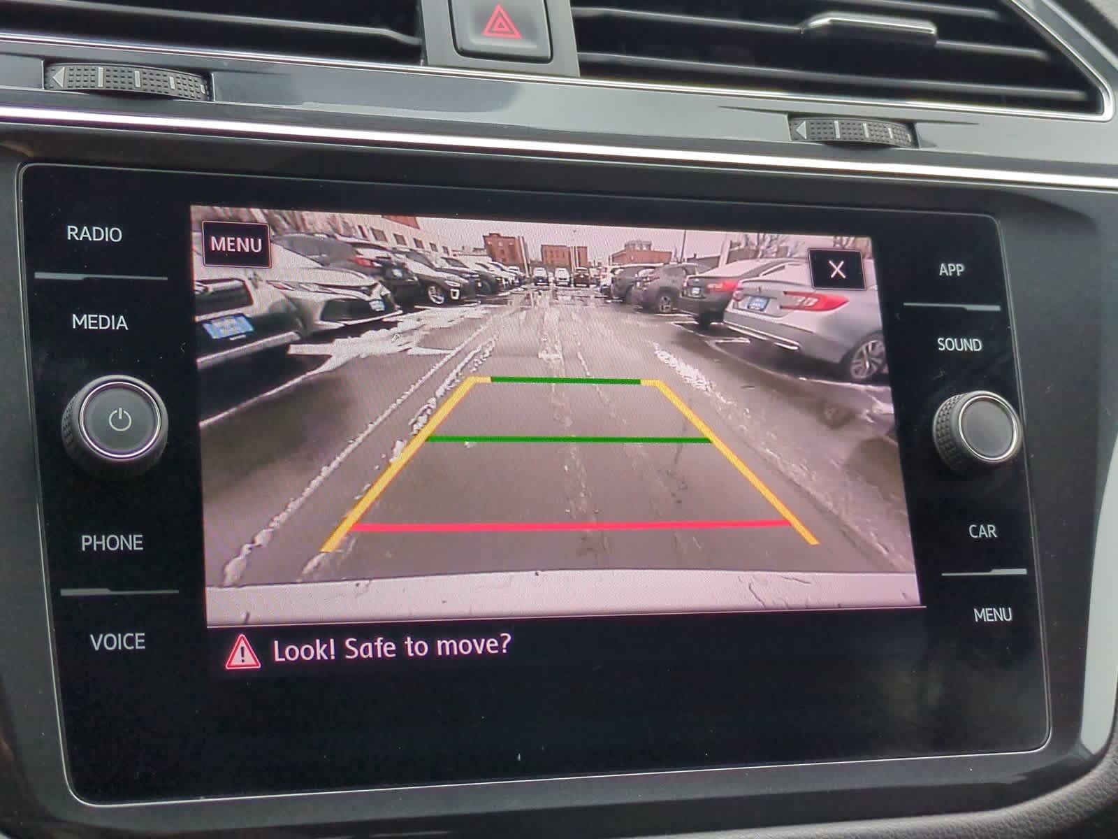 Thumbnail: 2019 Volkswagen Tiguan - 30