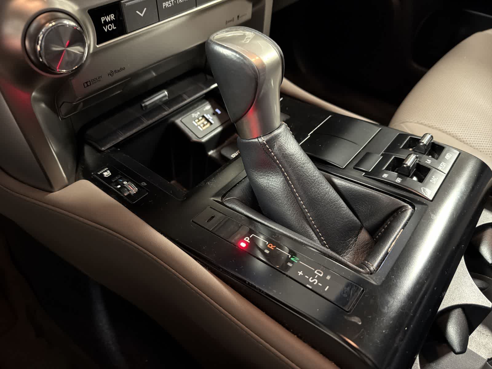 Thumbnail: 2020 Lexus GX - 34