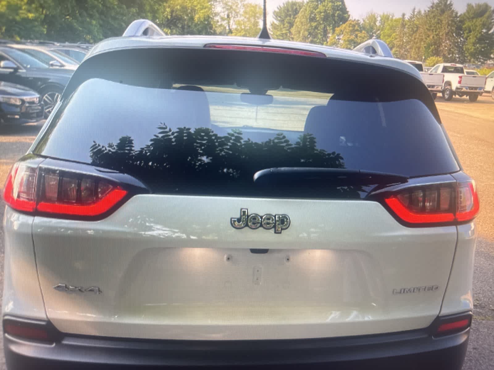 Thumbnail: 2019 Jeep Cherokee - 4