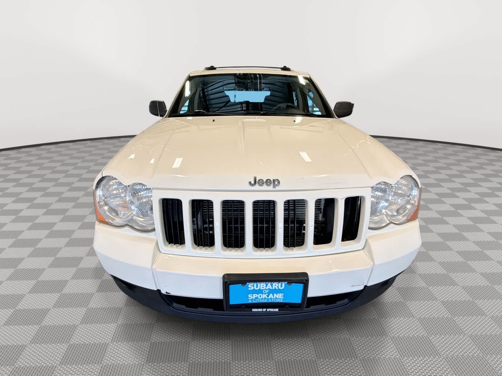 Thumbnail: 2010 Jeep Grand Cherokee - 3