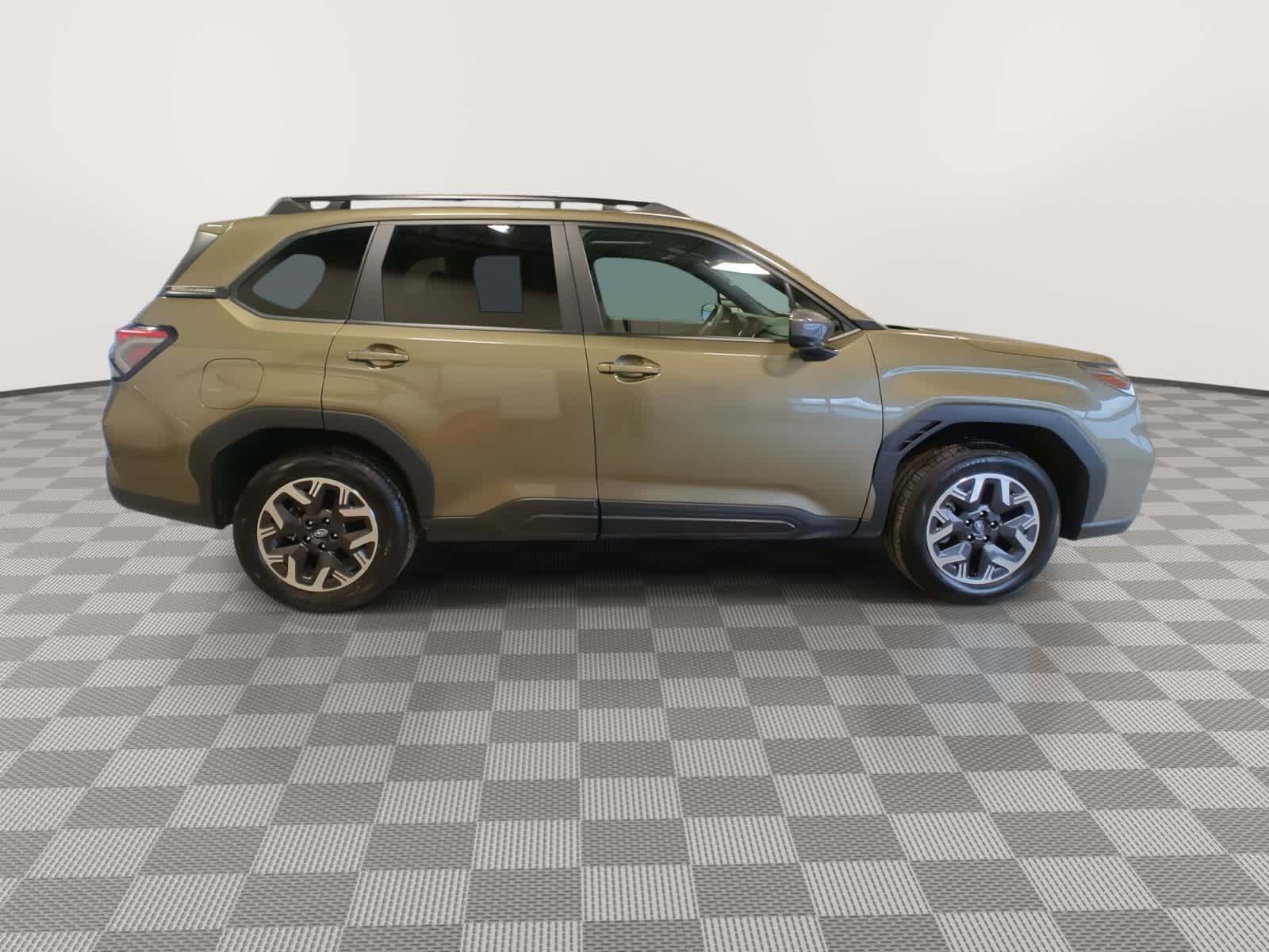 Thumbnail: 2026 Subaru Forester - 10