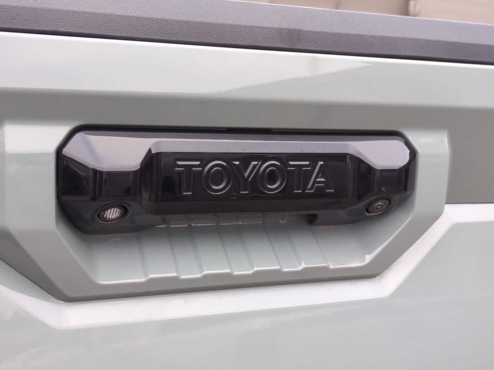 Thumbnail: 2024 Toyota Tundra - 13