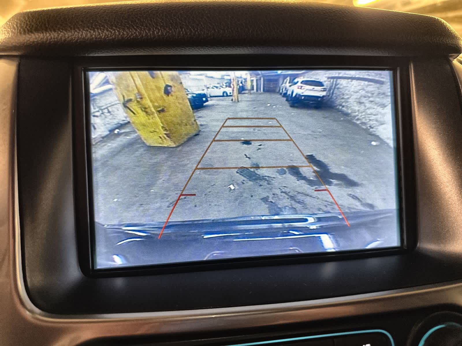 Thumbnail: 2018 Chevrolet Tahoe - 25