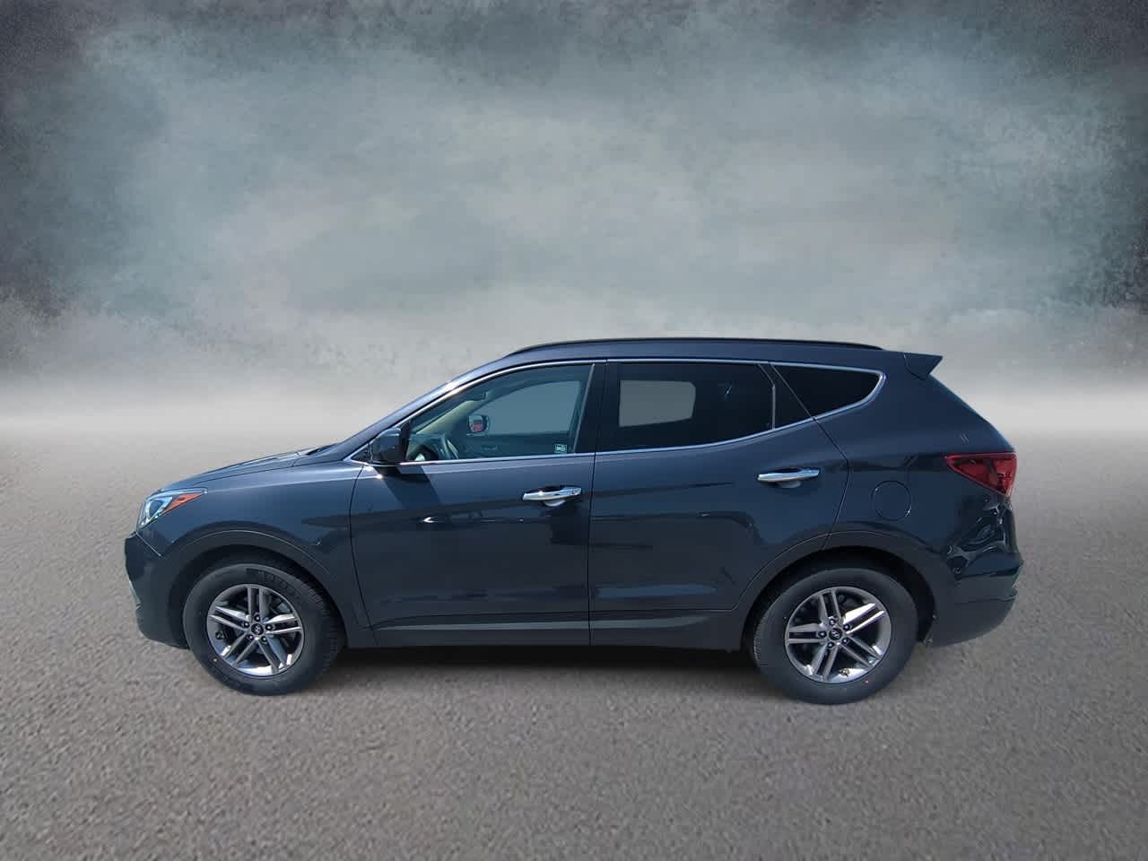 Thumbnail: 2017 Hyundai Santa Fe - 5