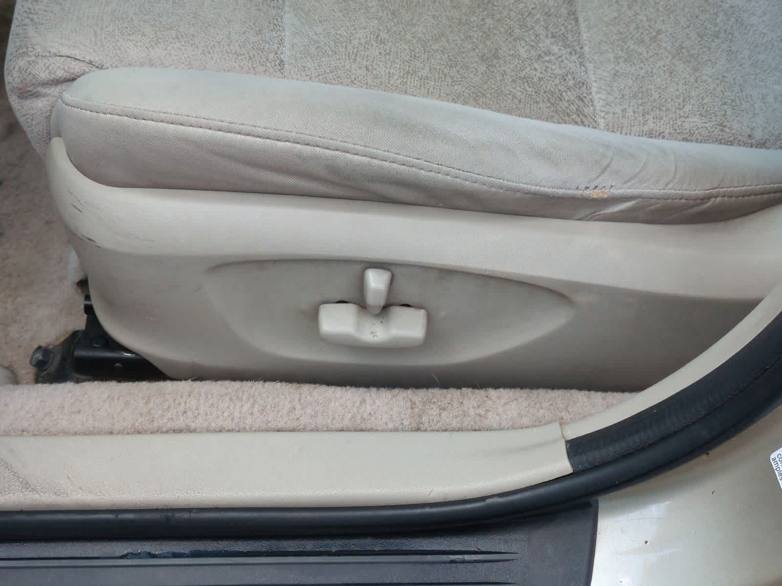 Thumbnail: 2008 Subaru Outback - 18