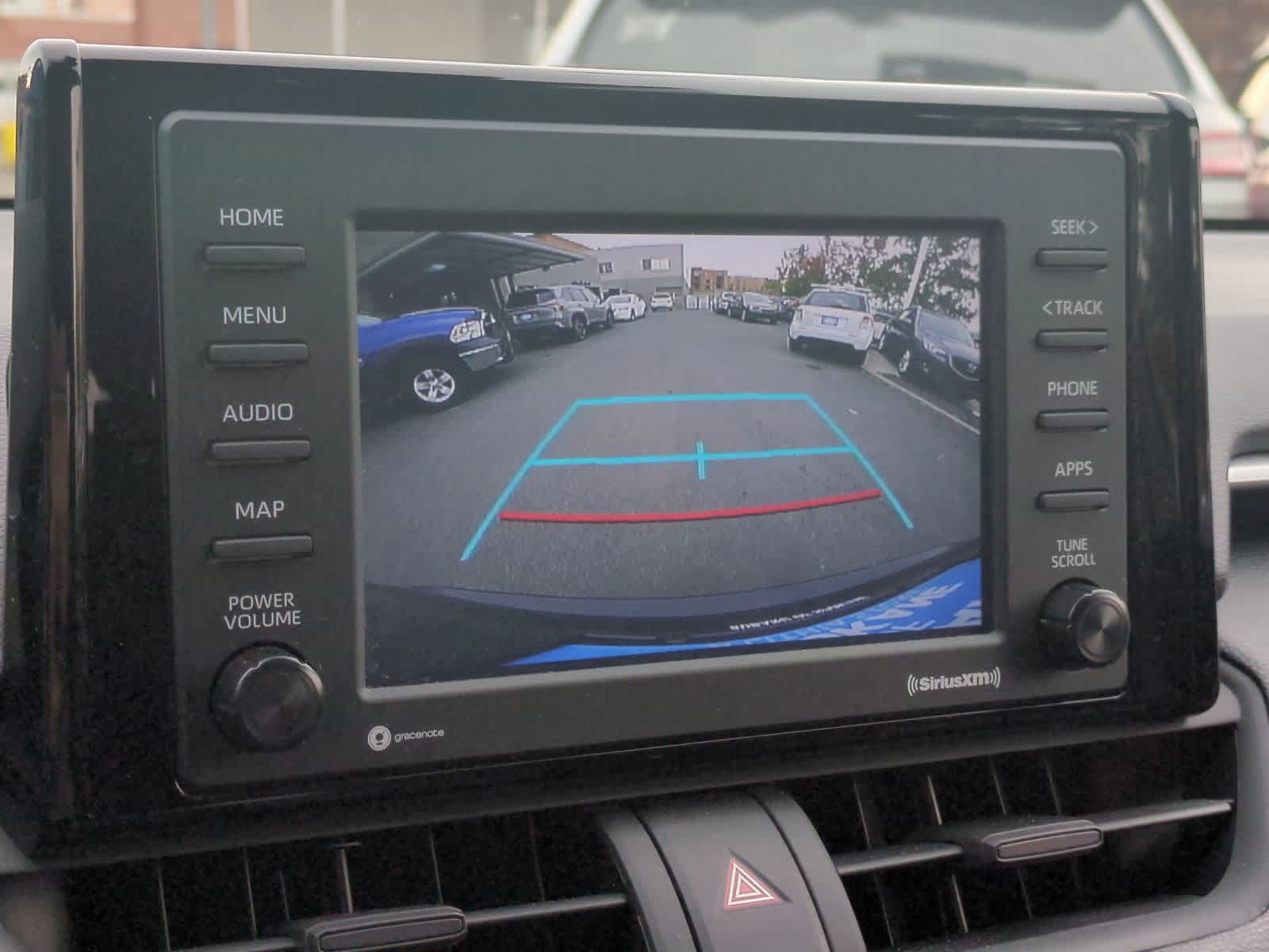 Thumbnail: 2022 Toyota RAV4 - 30