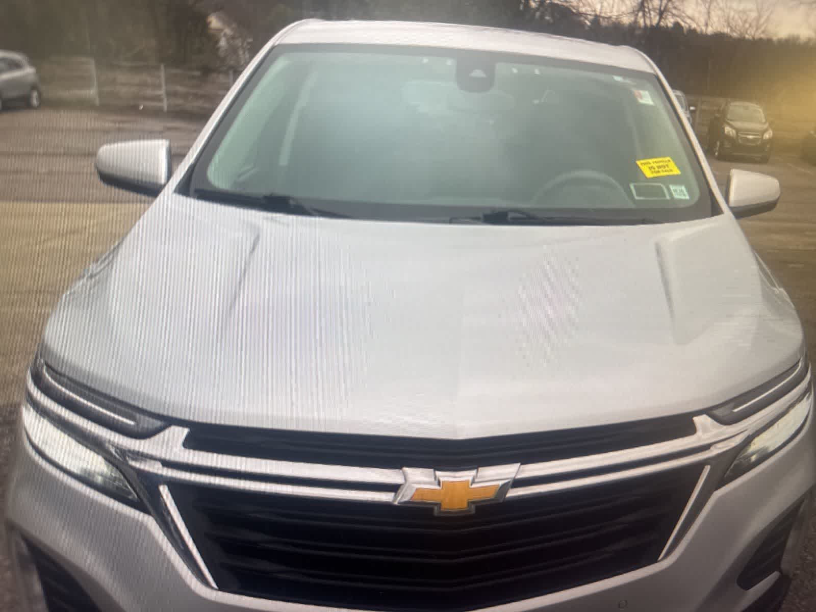 Thumbnail: 2022 Chevrolet Equinox - 8