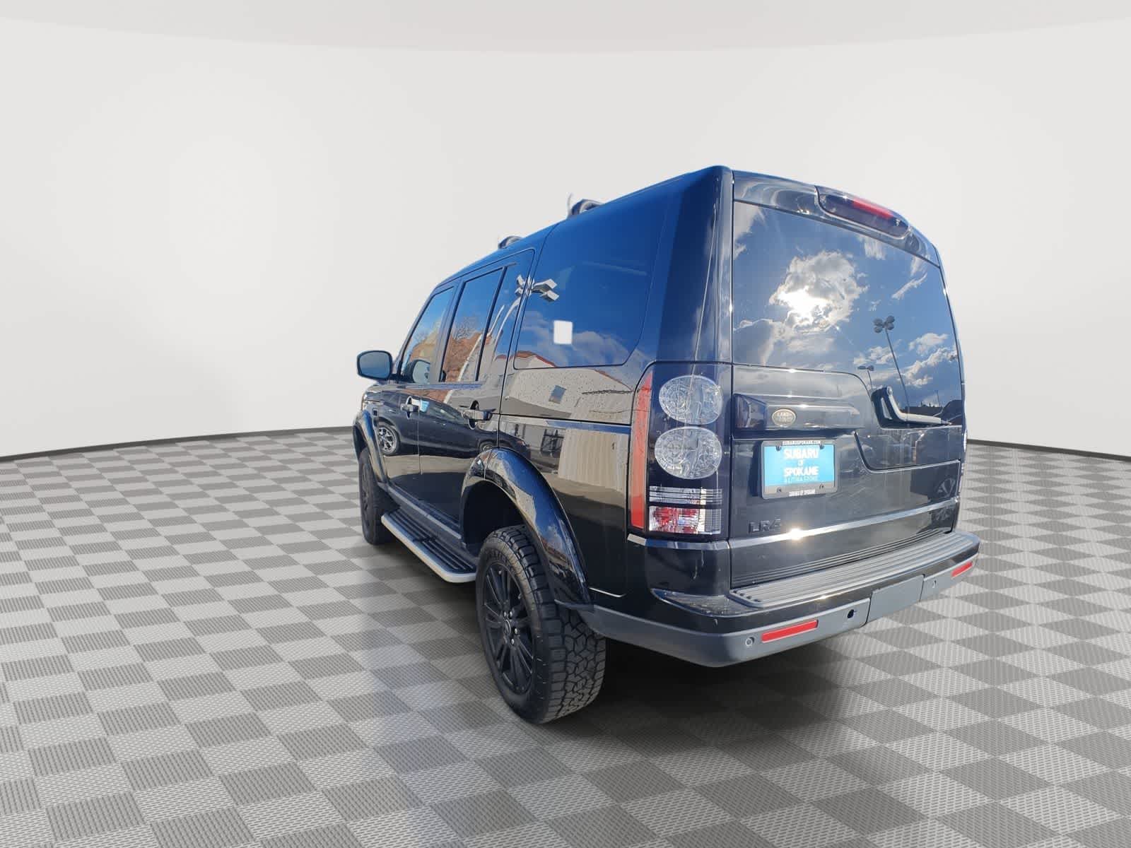 Thumbnail: 2015 Land Rover LR4 - 6