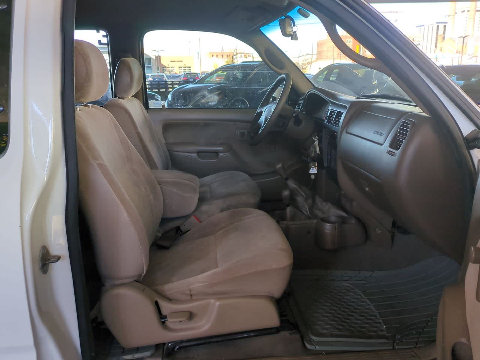 Thumbnail: 2004 Toyota Tacoma - 20