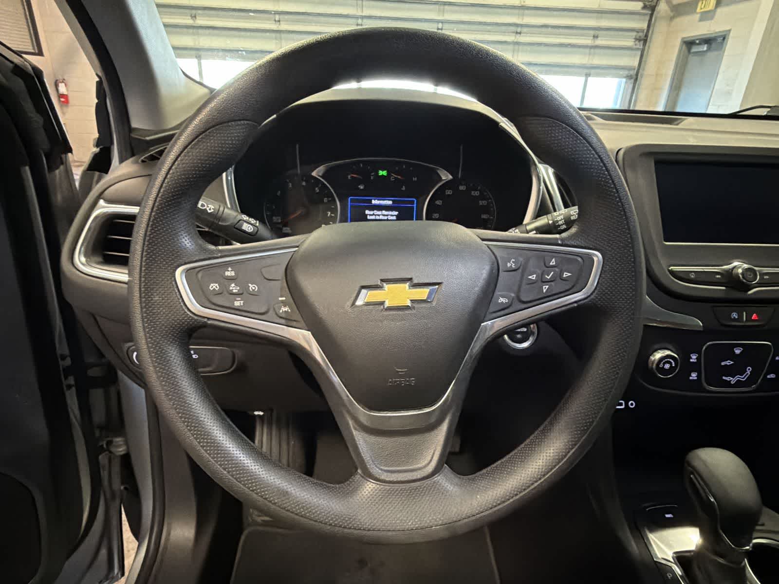 Thumbnail: 2022 Chevrolet Equinox - 23