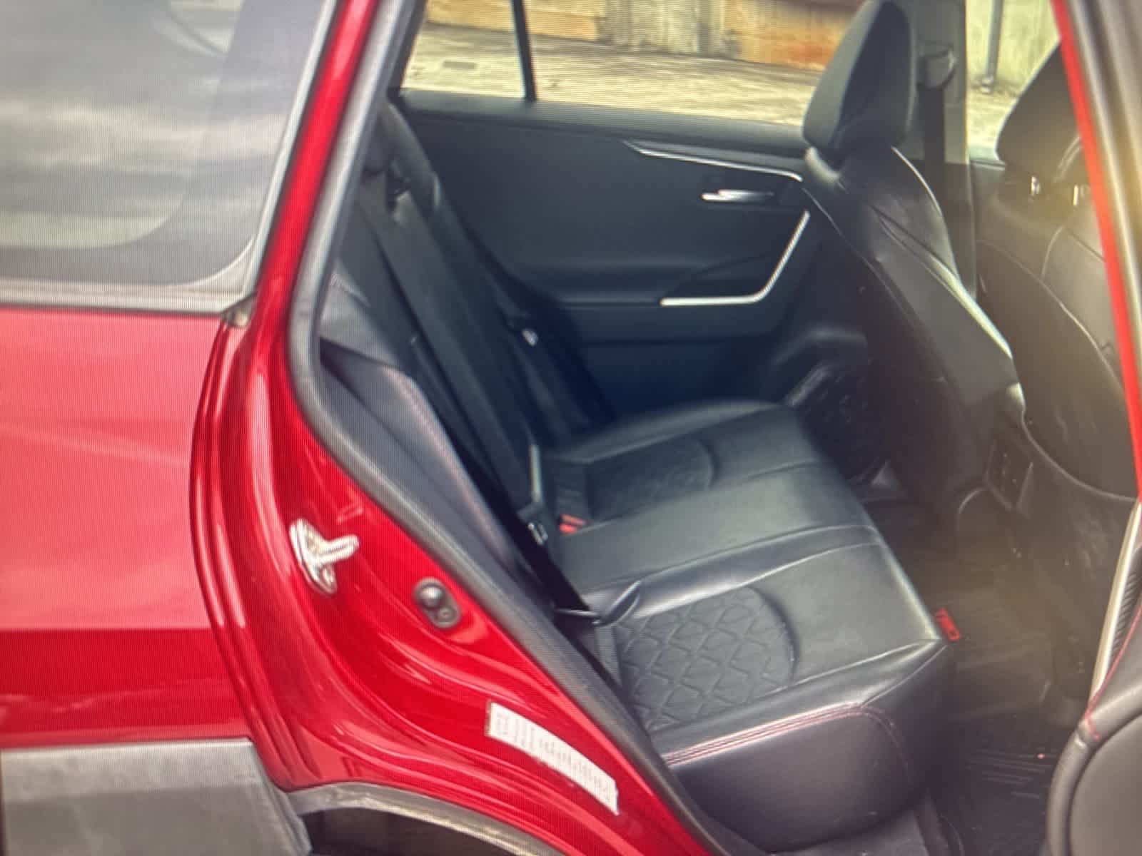 Thumbnail: 2020 Toyota RAV4 - 12