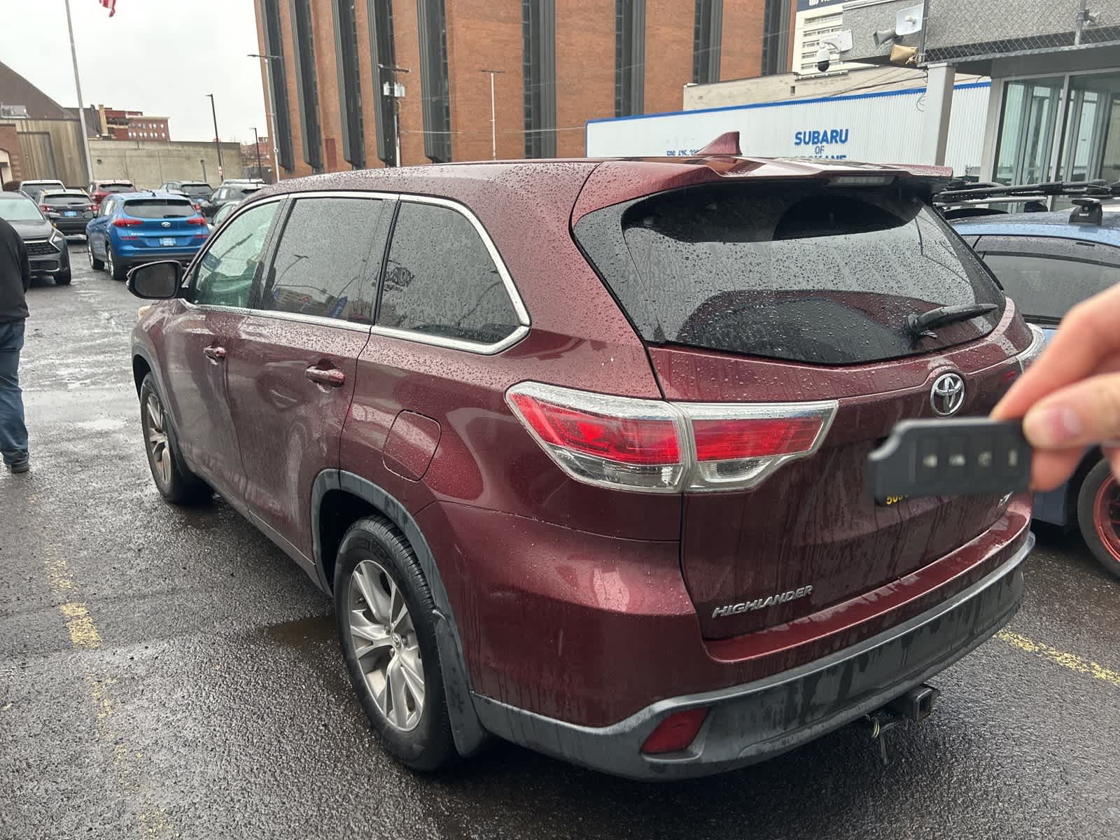 Thumbnail: 2015 Toyota Highlander - 3