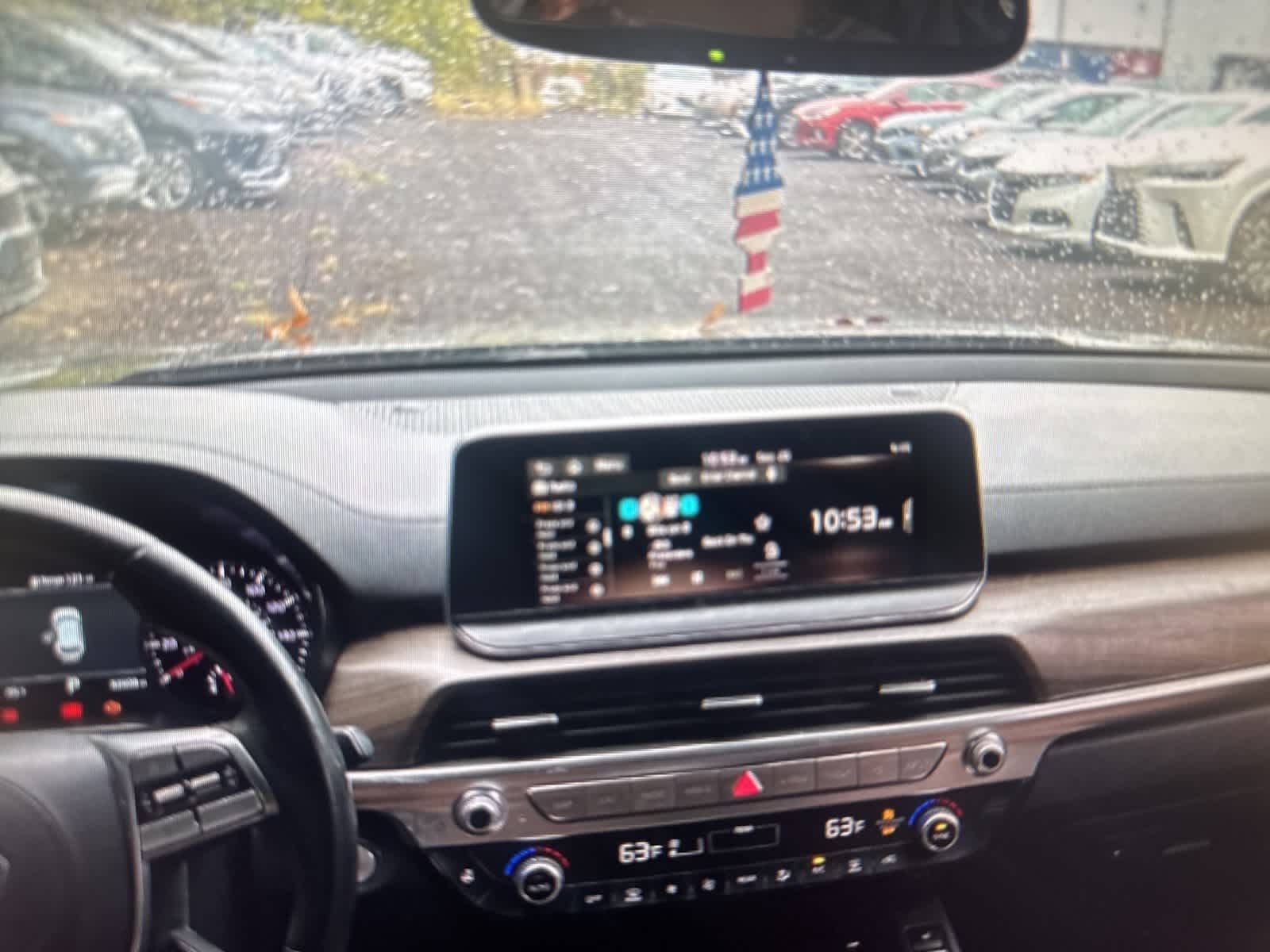 Thumbnail: 2020 Kia Telluride - 17