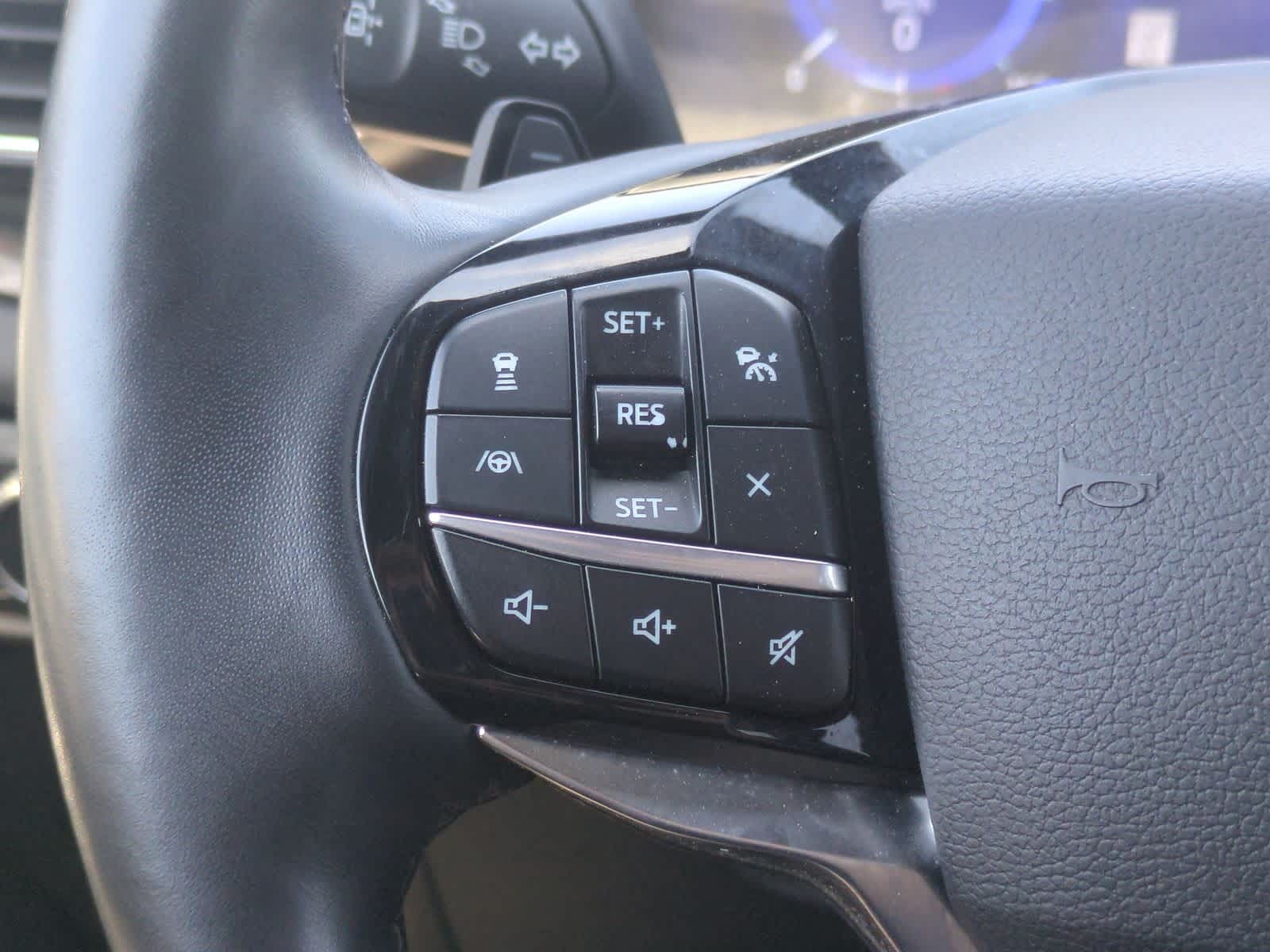 Thumbnail: 2021 Ford Explorer - 25