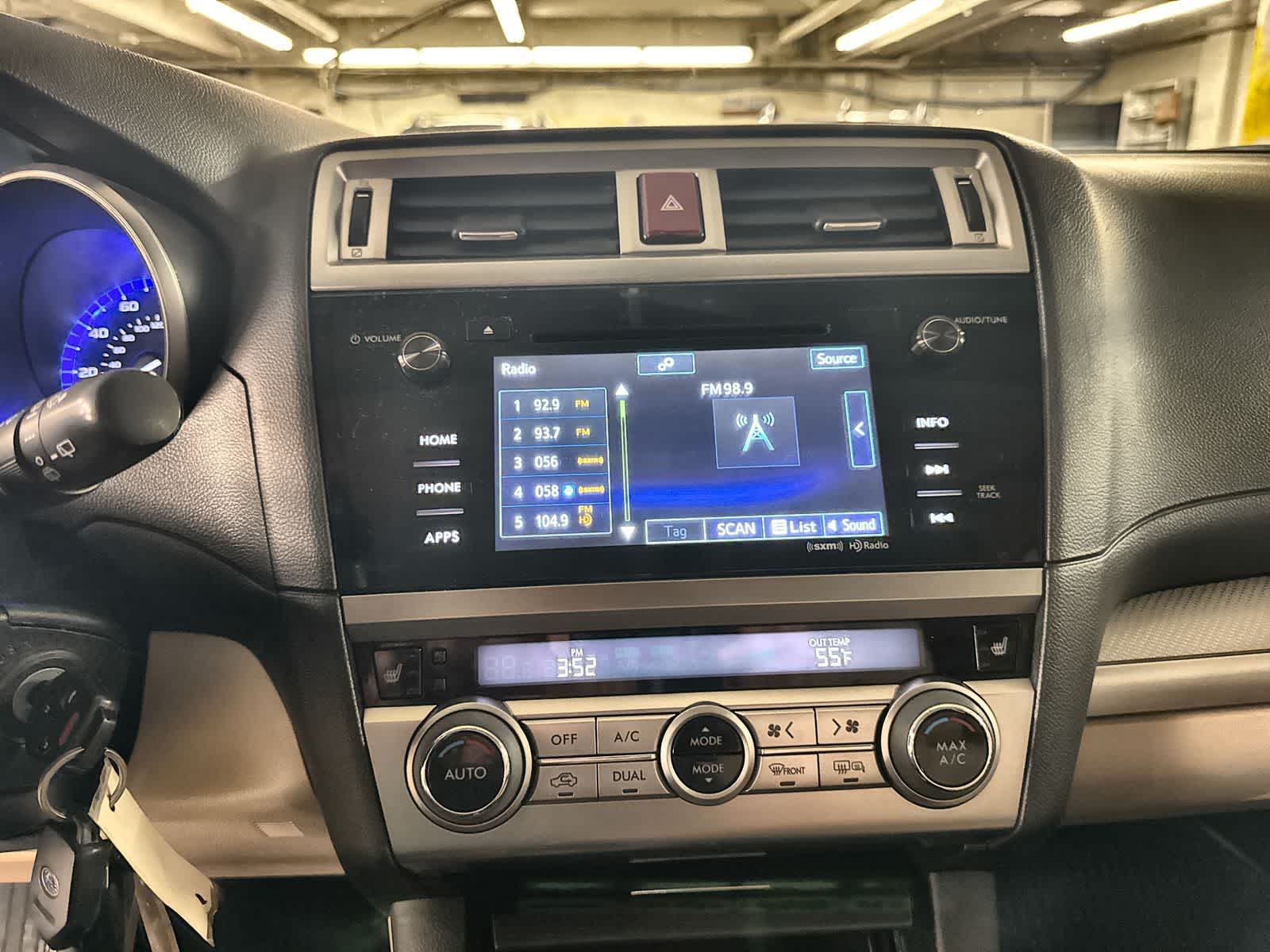 Thumbnail: 2017 Subaru Outback - 27