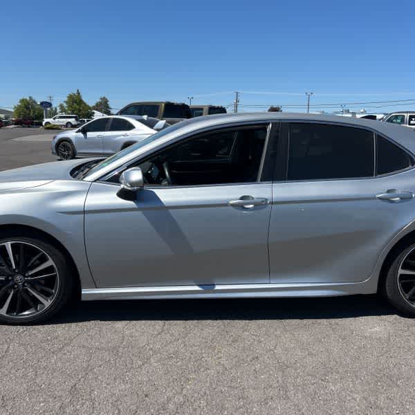 Thumbnail: 2020 Toyota Camry - 3