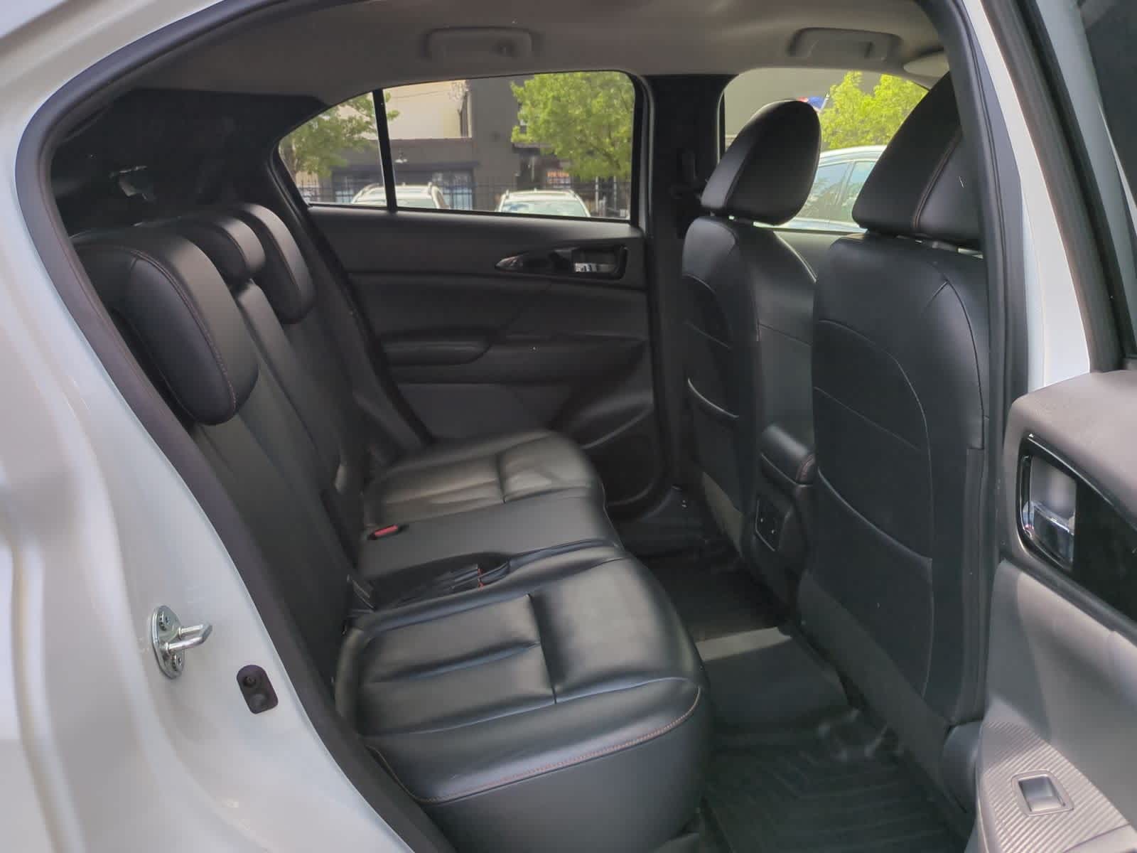 Thumbnail: 2019 Mitsubishi Eclipse Cross - 22