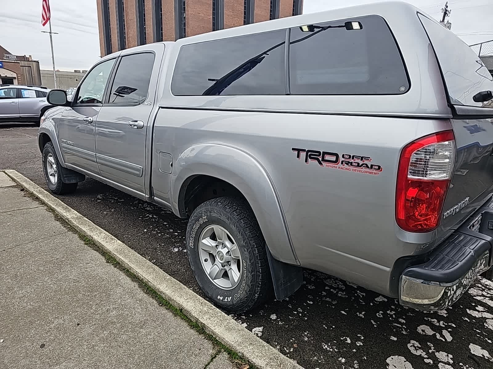 Thumbnail: 2006 Toyota Tundra - 3