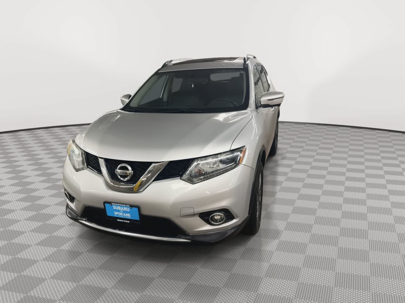 Thumbnail: 2016 Nissan Rogue - 6