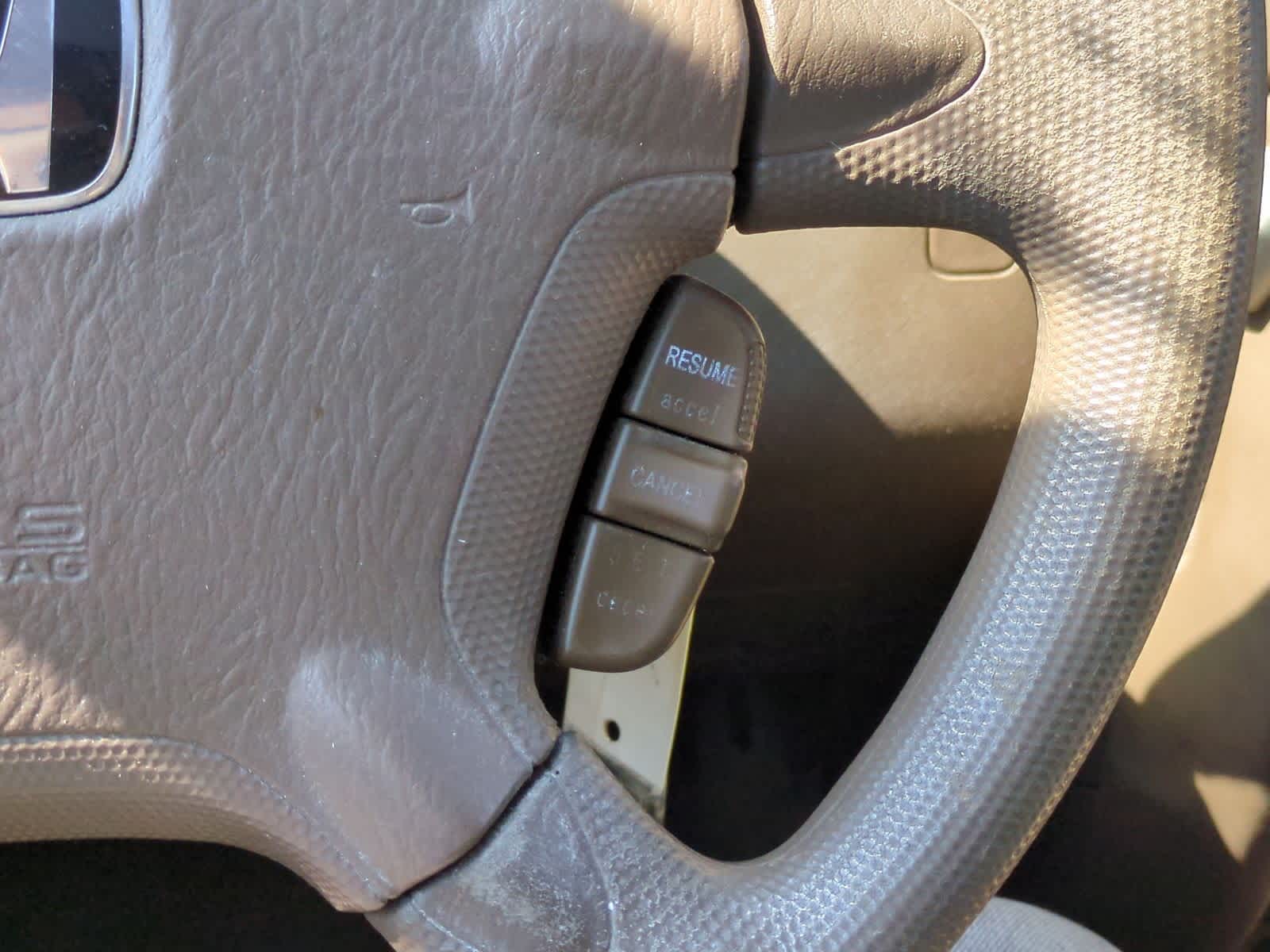 Thumbnail: 2004 Honda CR-V - 25