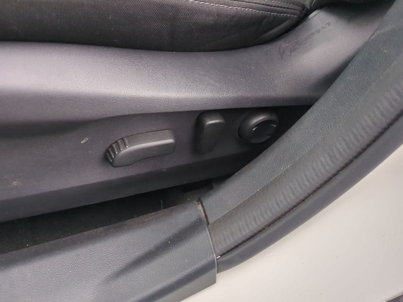 Thumbnail: 2023 Subaru Outback - 18