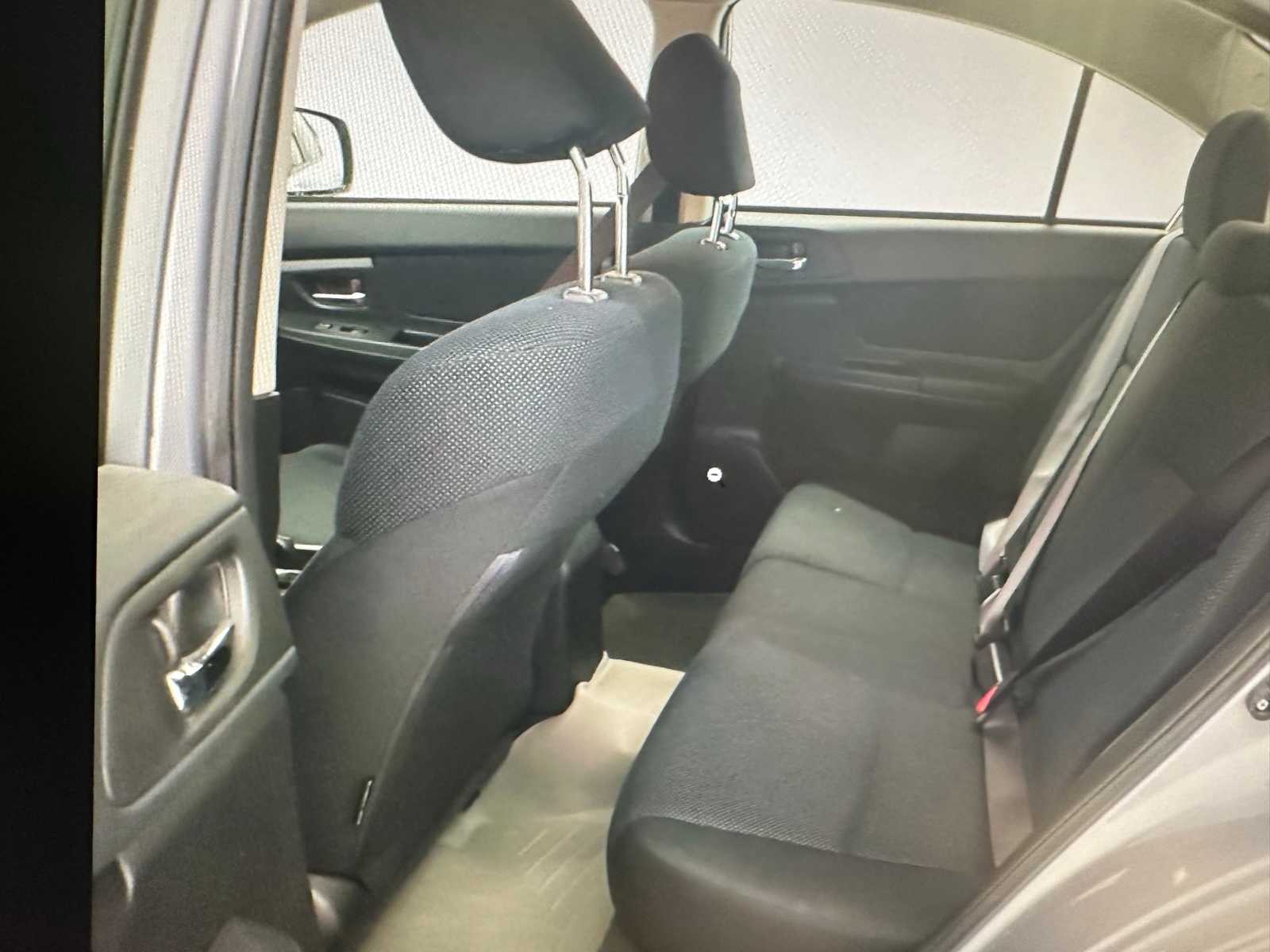 2014 Subaru Impreza Premium 11