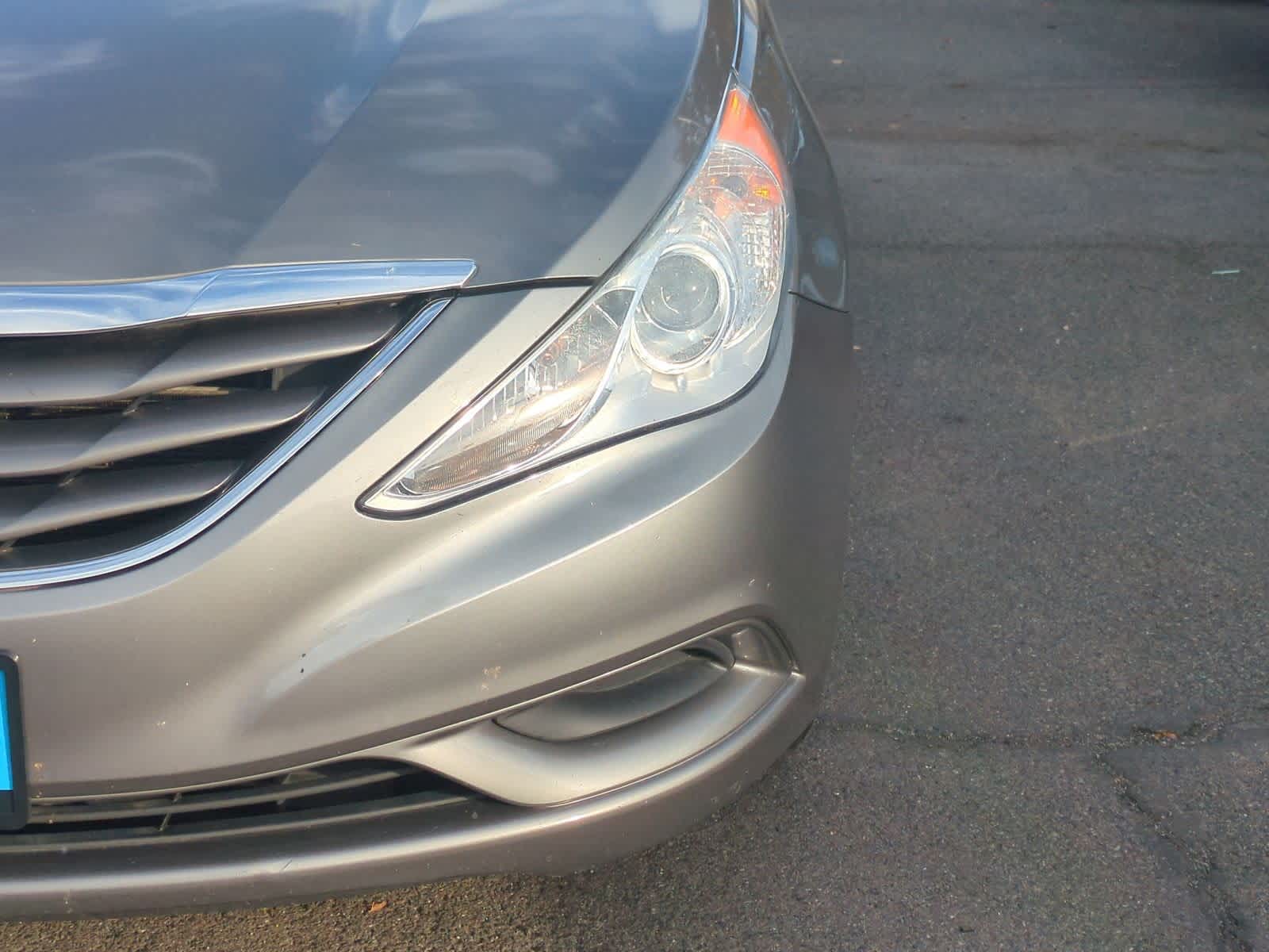 Thumbnail: 2013 Hyundai Sonata - 11