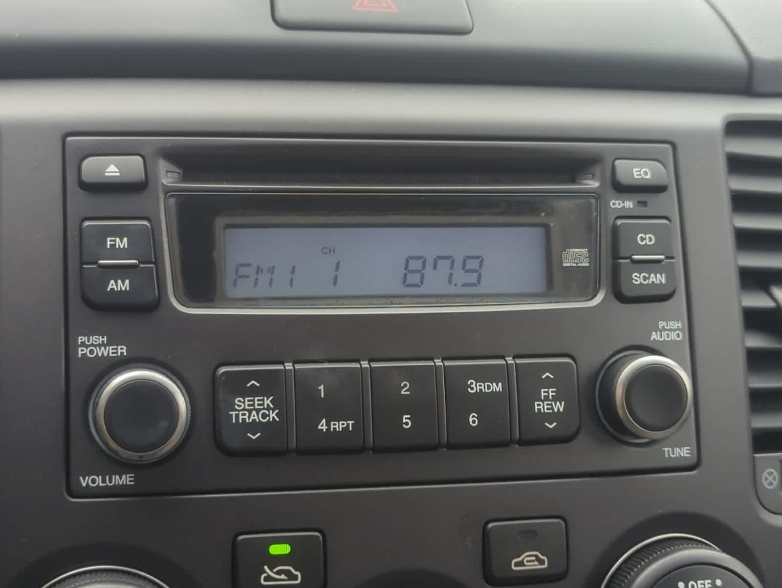 Thumbnail: 2006 Kia Optima - 28