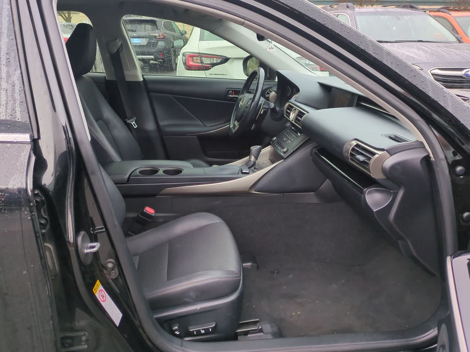 Thumbnail: 2015 Lexus IS - 23