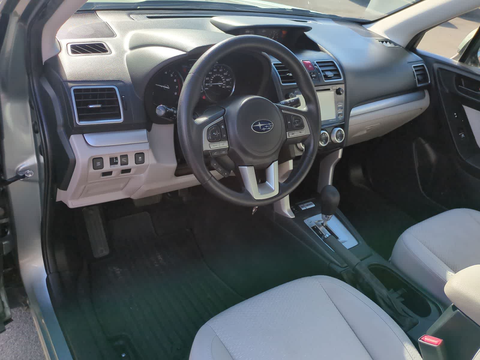 Thumbnail: 2017 Subaru Forester - 10