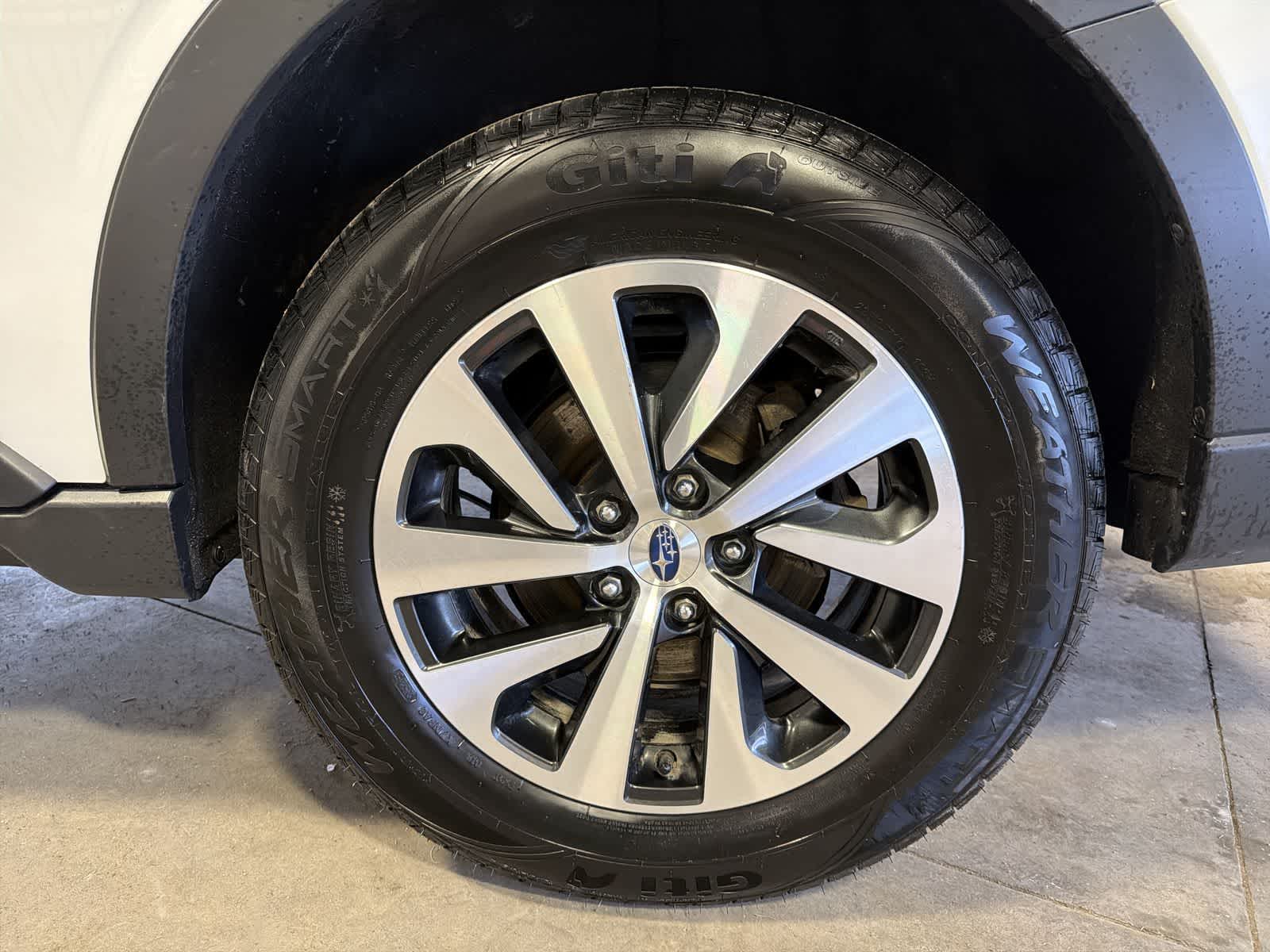 Thumbnail: 2022 Subaru Outback - 14