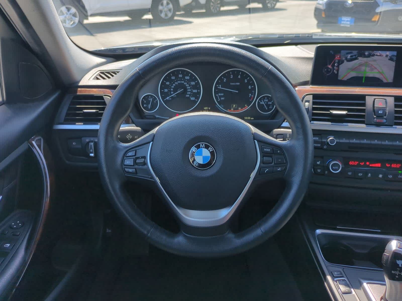 Thumbnail: 2015 BMW 3 Series - 24