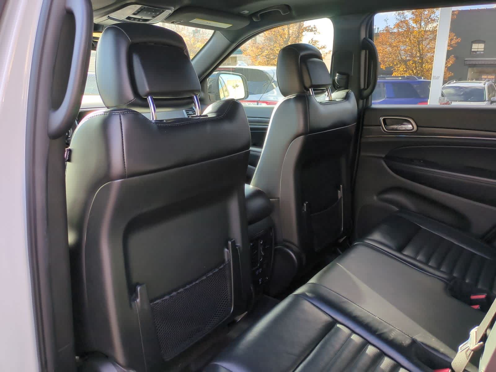 Thumbnail: 2019 Jeep Grand Cherokee - 19