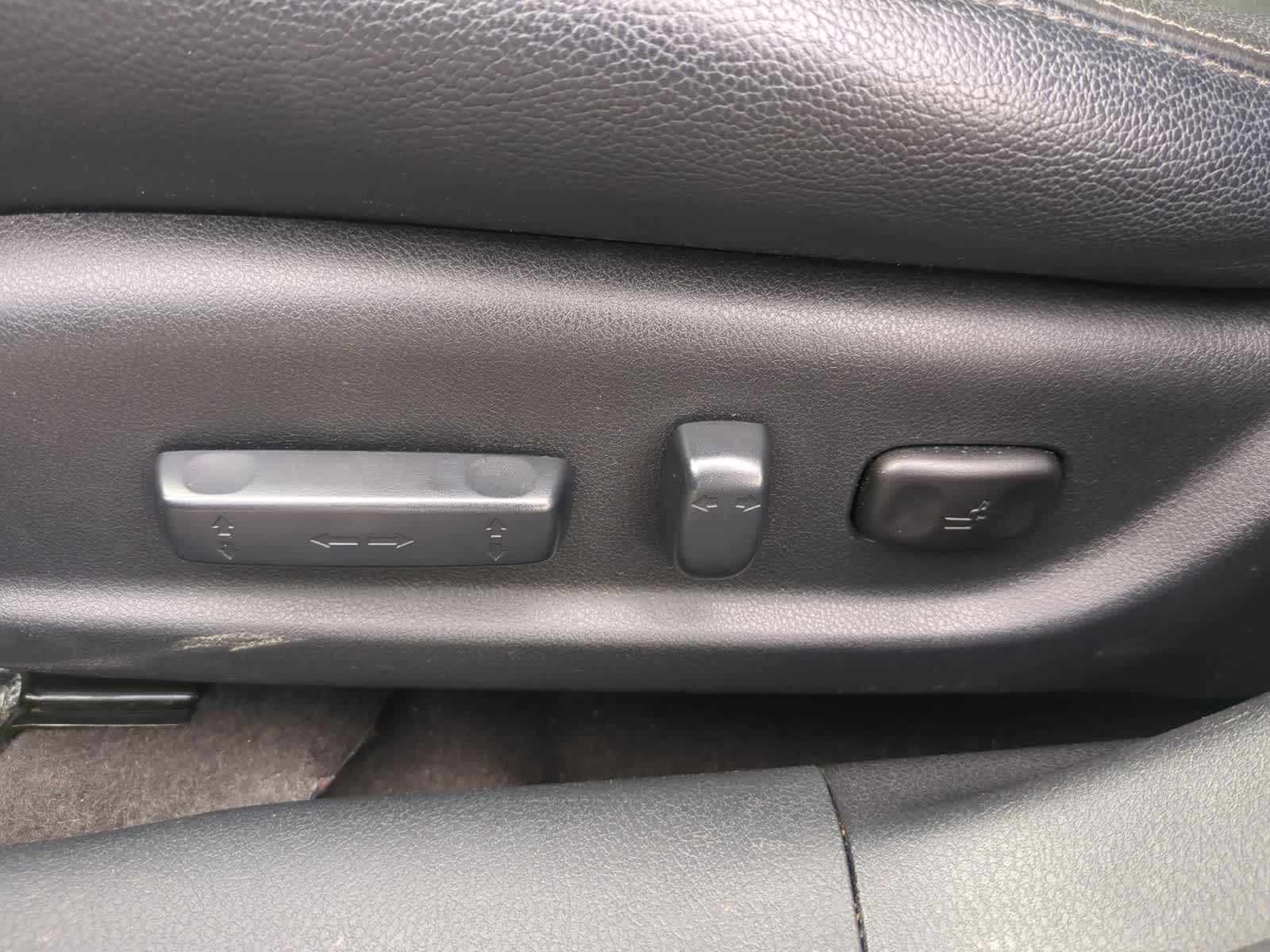 Thumbnail: 2014 Honda Crosstour - 18