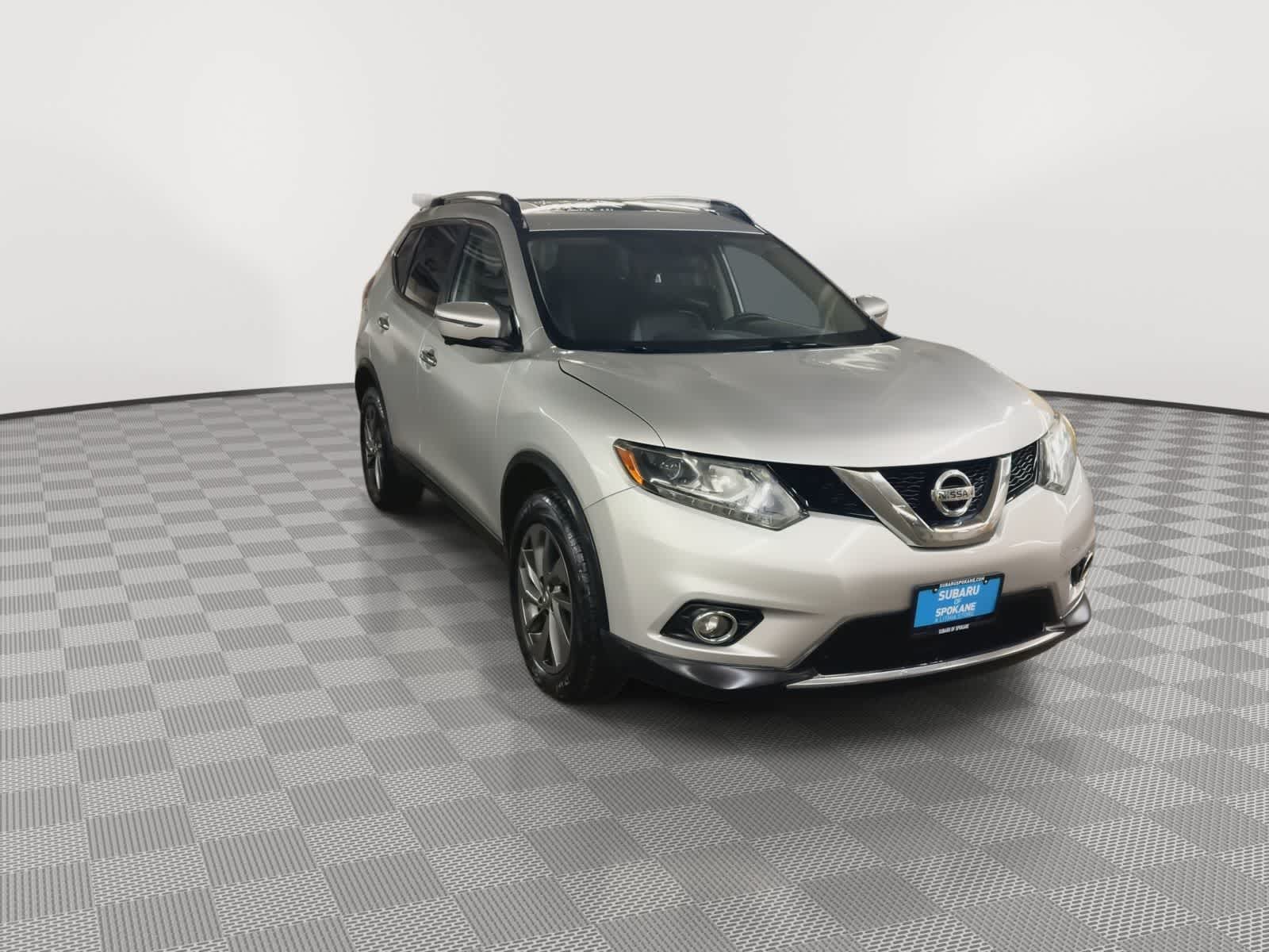 Thumbnail: 2016 Nissan Rogue - 3
