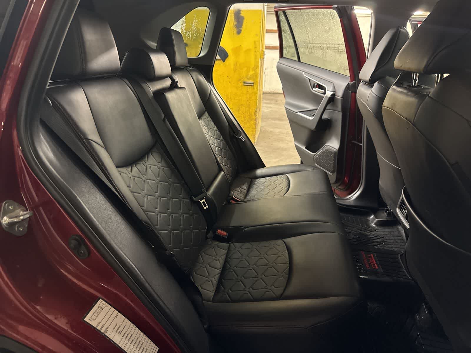 Thumbnail: 2020 Toyota RAV4 - 22