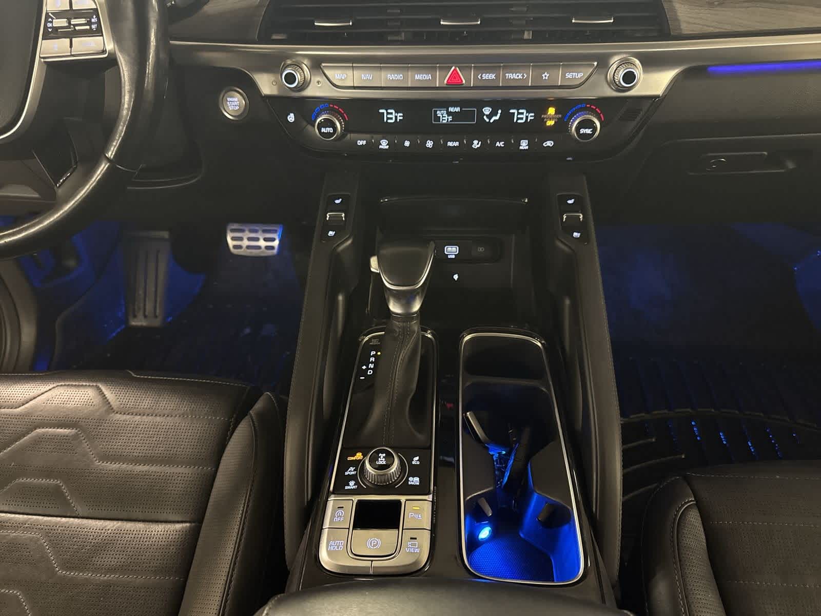 Thumbnail: 2020 Kia Telluride - 22