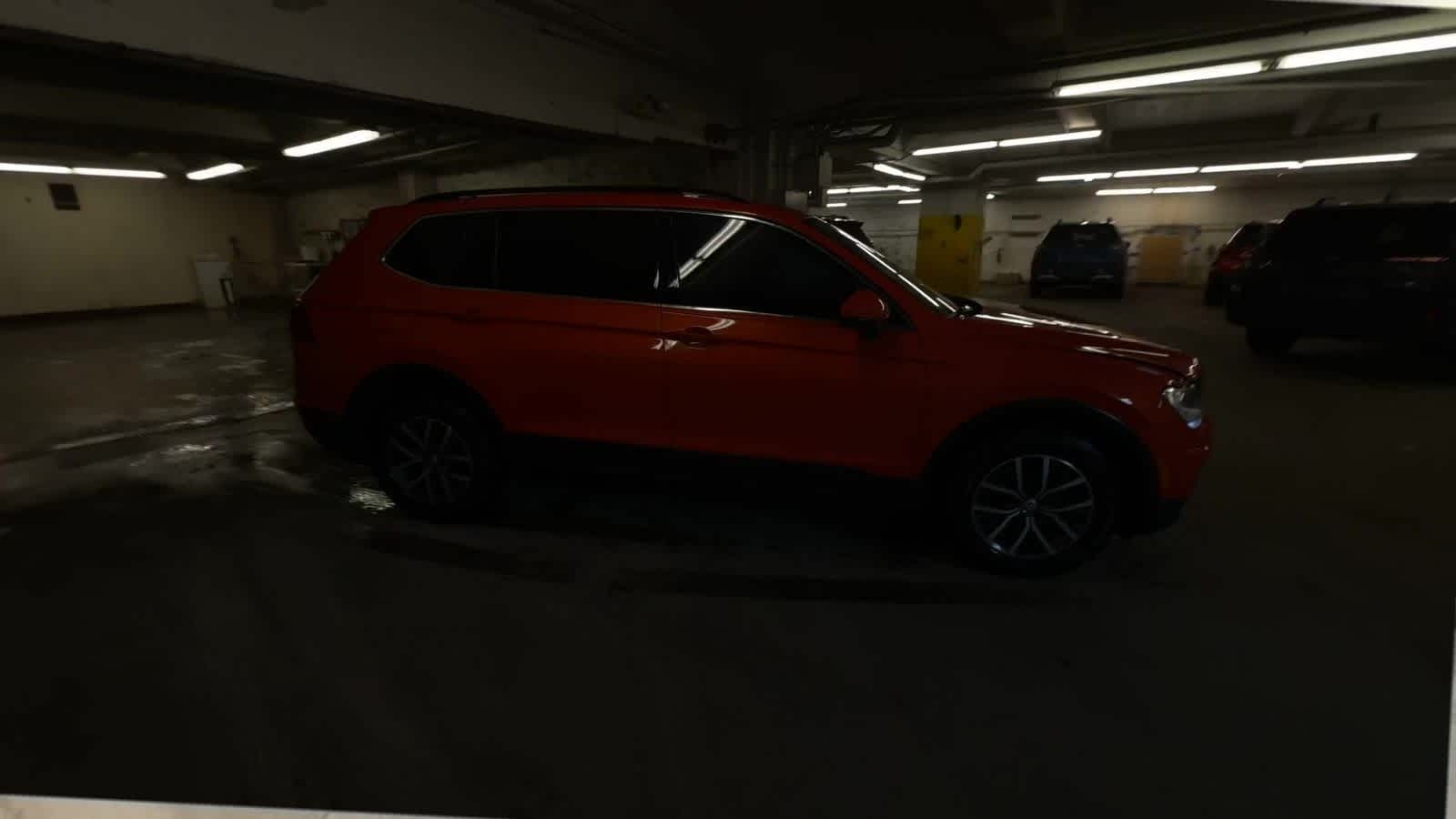 Thumbnail: 2019 Volkswagen Tiguan - 9