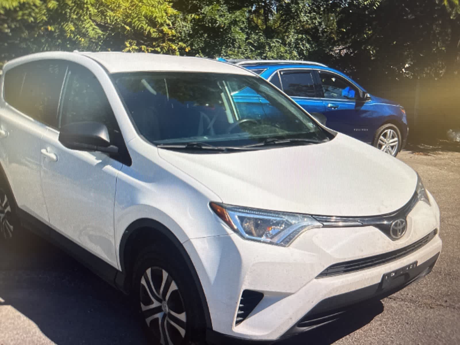 Thumbnail: 2018 Toyota RAV4 - 7