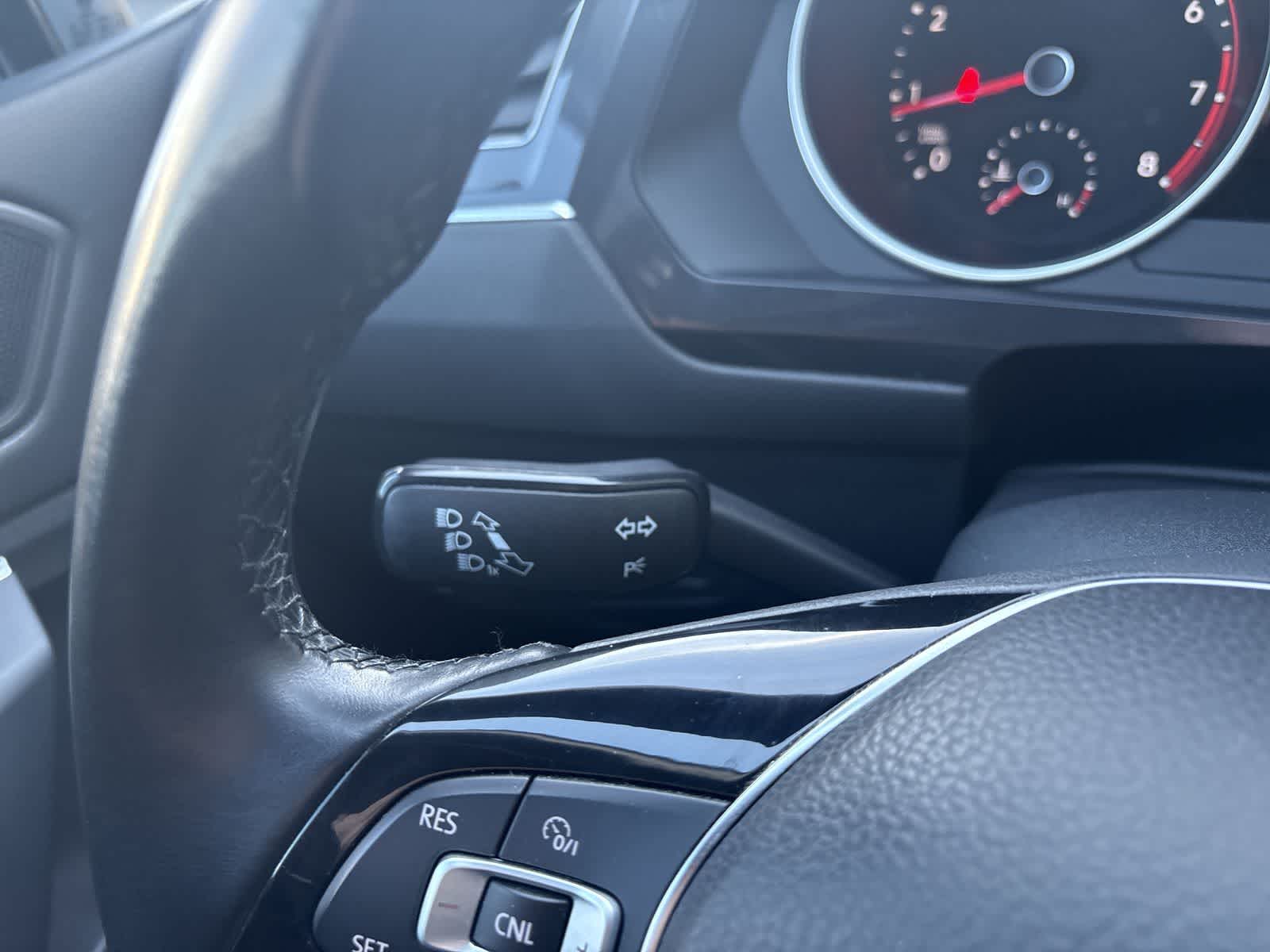 Thumbnail: 2019 Volkswagen Tiguan - 26