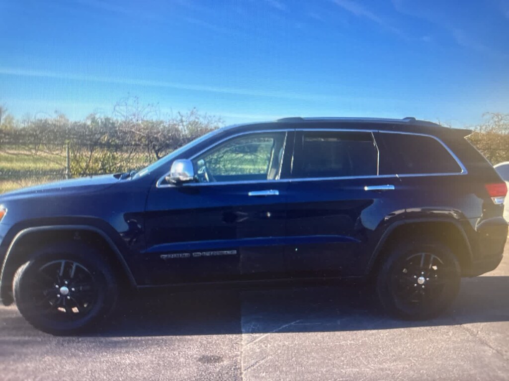 Used 2018 Jeep Grand Cherokee Limited SUV