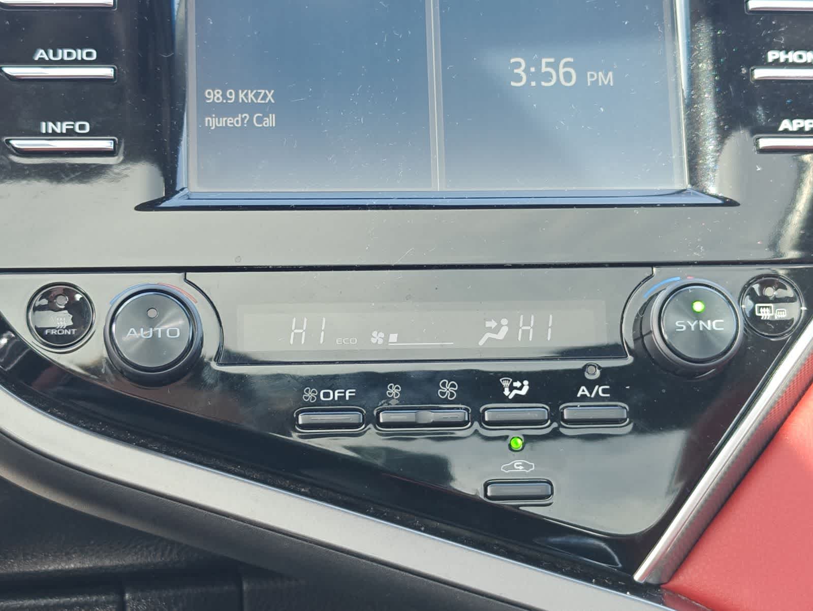 Thumbnail: 2018 Toyota Camry - 29