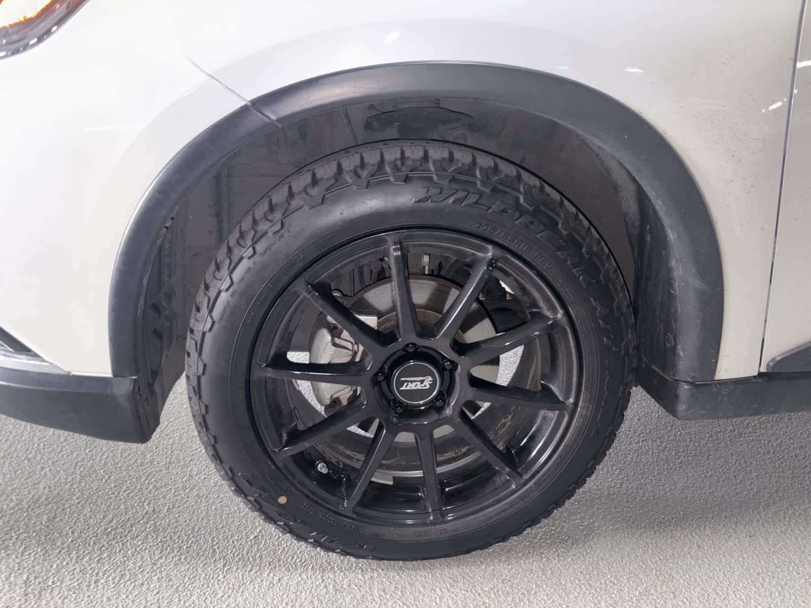 Thumbnail: 2020 Mitsubishi Outlander - 8