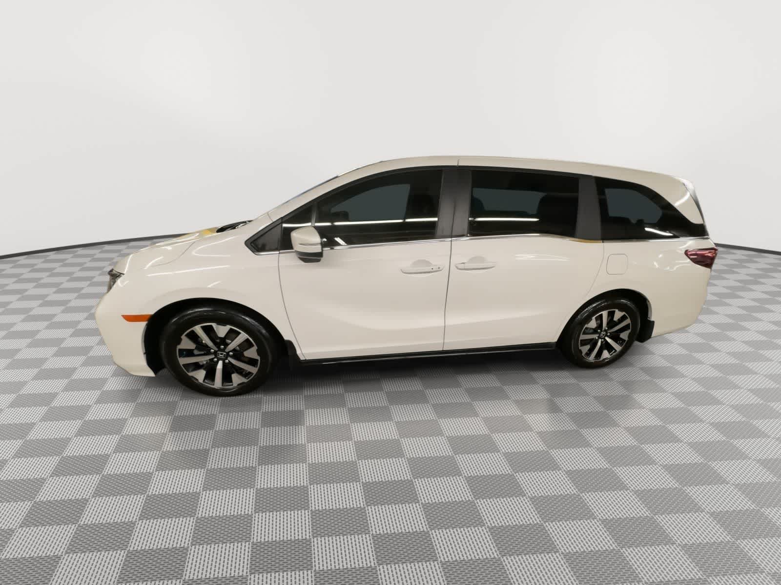 Thumbnail: 2025 Honda Odyssey - 4
