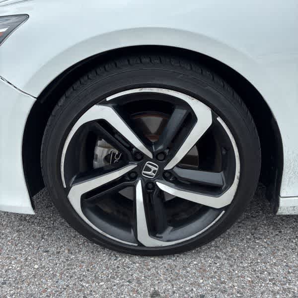 Thumbnail: 2018 Honda Accord - 9