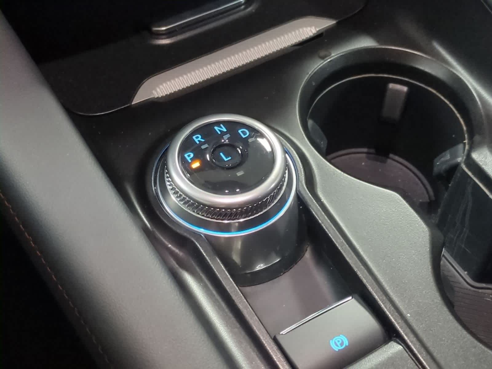 Thumbnail: 2025 Ford Explorer - 32