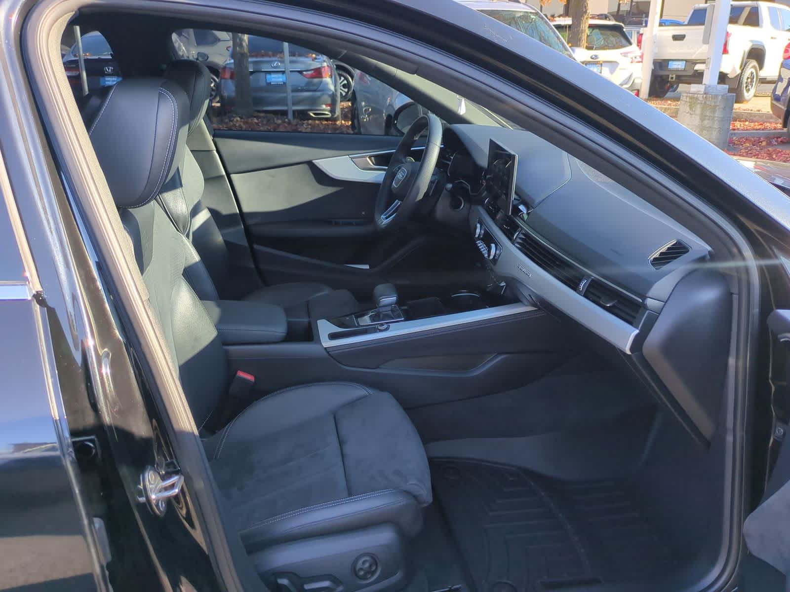 Thumbnail: 2022 Audi A4 - 23