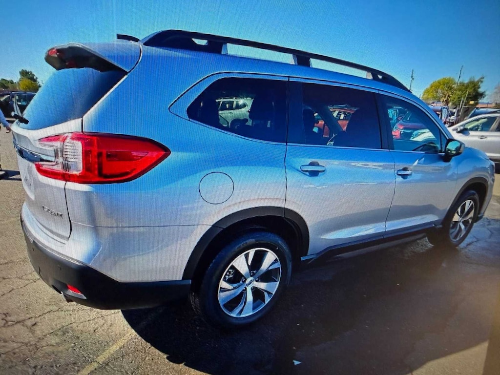 Used 2024 Subaru Ascent Premium SUV