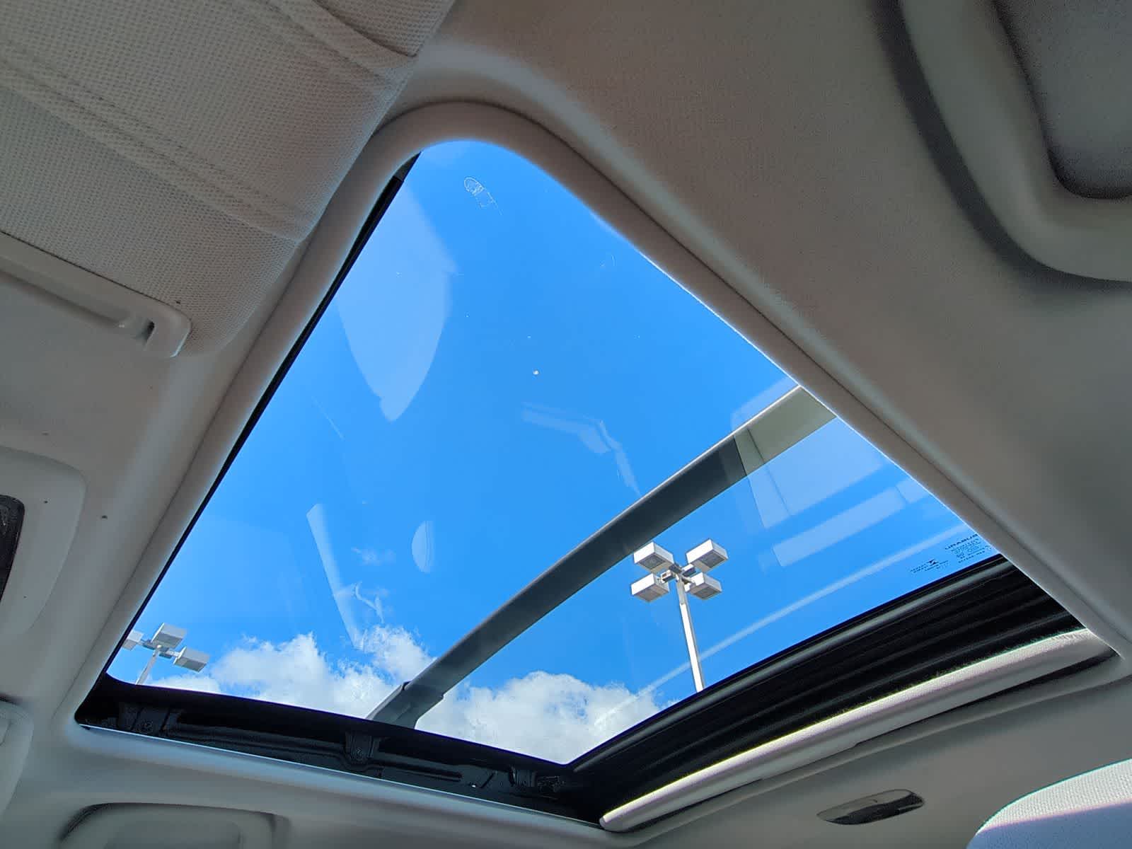 Thumbnail: 2017 Subaru Forester - 20